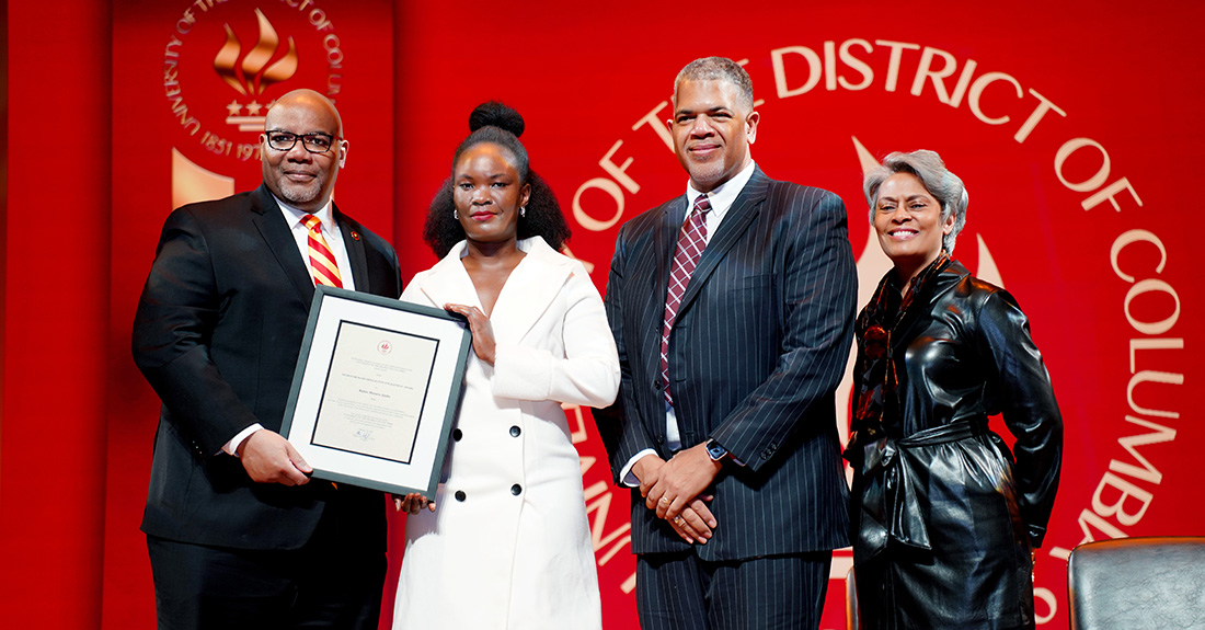 Alumni award Founders' Day